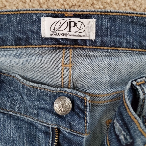 Express Deluxe Premium Denim - Picture 4 of 6